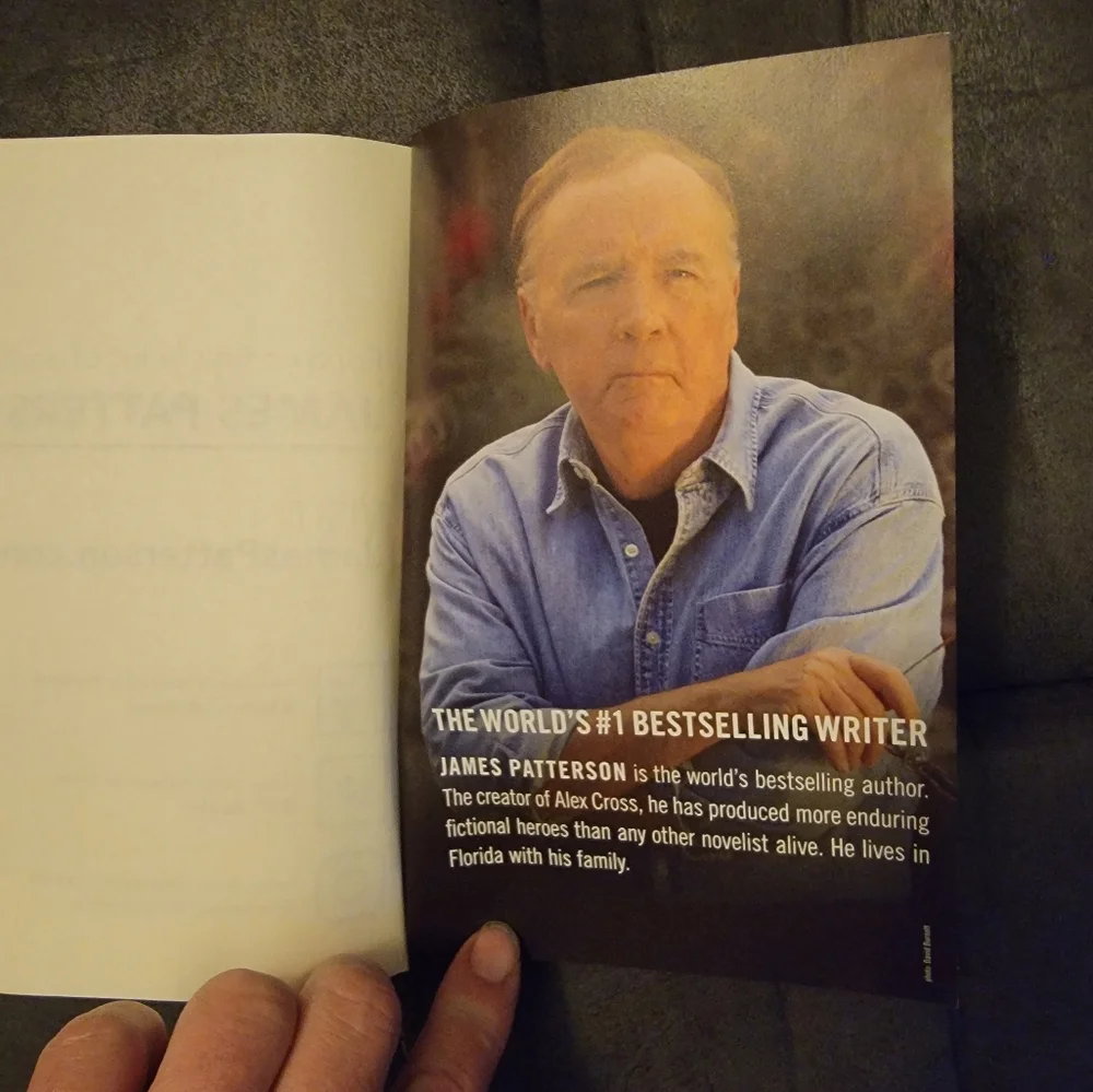 HUSH By James‎ Patterson Paperback